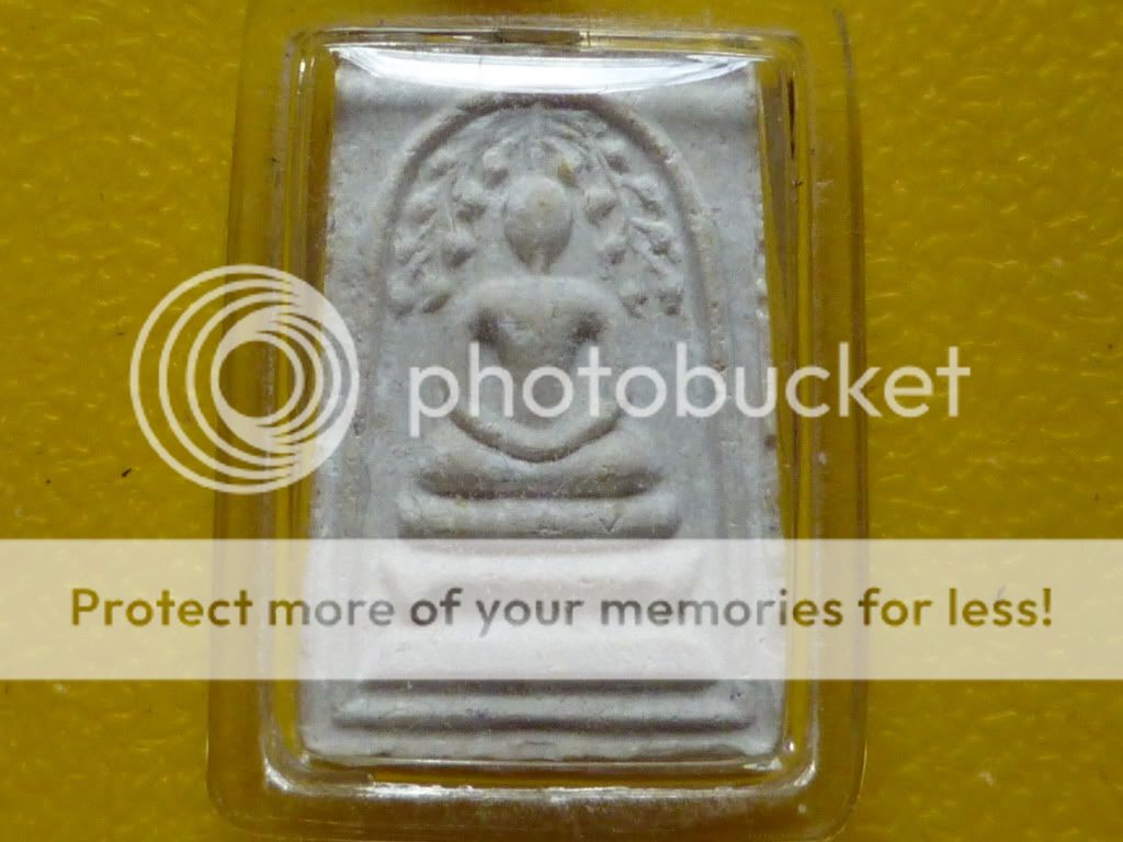 Buddhist Amulets EDMW . Page 15