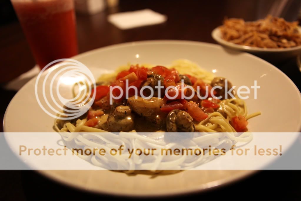 IMAGE: http://i731.photobucket.com/albums/ww316/wdybt/IMG_5566.jpg